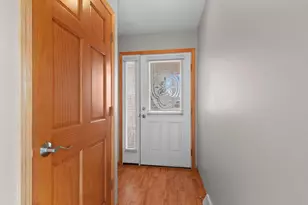 1267 Pond View Cir, De Pere, WI 54115 - Photo 5