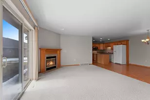 1267 Pond View Cir, De Pere, WI 54115 - Photo 7