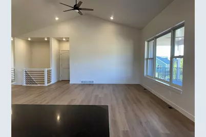 920 Clover Court, Menasha, WI 54952 - Photo 11