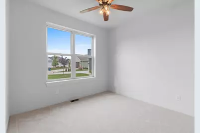 920 Clover Court, Menasha, WI 54952 - Photo 31