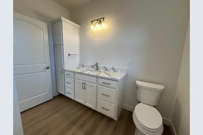 920 Clover Court, Menasha, WI 54952 - Photo 17