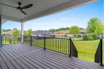 920 Clover Court, Menasha, WI 54952 - Photo 9