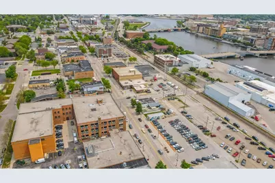 201 S Broadway Street, Green Bay, WI 54303 - Photo 3