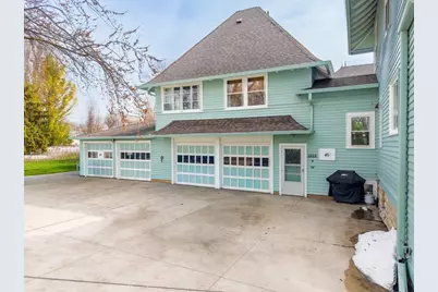 1016 Washington Avenue, Oshkosh, WI 54901 - Photo 47