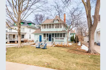 1016 Washington Avenue, Oshkosh, WI 54901 - Photo 1