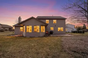 2310 Graceland Ct, Oshkosh, WI 54904 - Photo 33