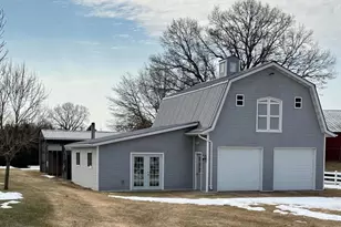 E7555 Ostrander Rd, Mukwa, WI 54961 - Photo 5