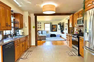 918 Grognet St, Green Bay, WI 54302 - Photo 3