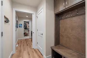 2555 Willow Ct, Green Bay, WI 54311 - Photo 35