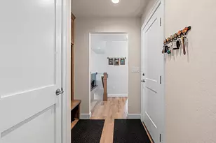 2555 Willow Ct, Green Bay, WI 54311 - Photo 33