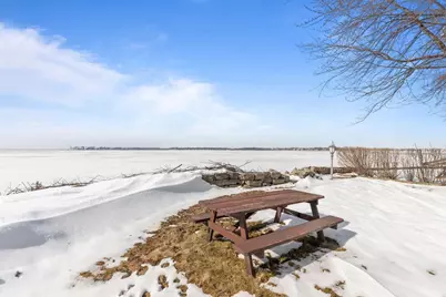 2963 Sunset Point Lane, Oshkosh, WI 54904 - Photo 41