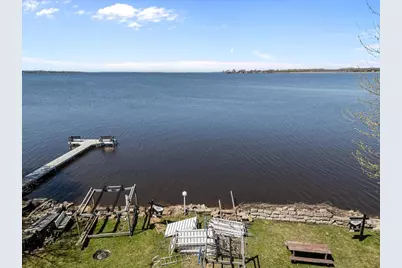 2963 Sunset Point Lane, Oshkosh, WI 54904 - Photo 29