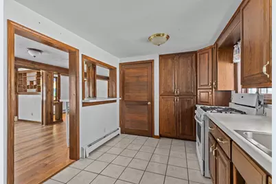 2963 Sunset Point Lane, Oshkosh, WI 54904 - Photo 5