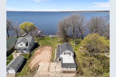 2963 Sunset Point Lane, Oshkosh, WI 54904 - Photo 39