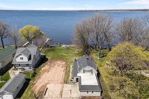 2963 Sunset Point Ln, Oshkosh, WI 54904 - Photo 39