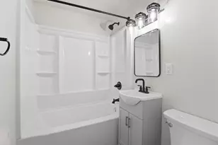 133 W Peckham St, Neenah, WI 54956 - Photo 15