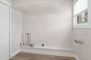 133 W Peckham St, Neenah, WI 54956 - Photo 11