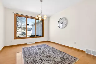 4745 Westbrook Ct, Appleton, WI 54913 - Photo 7