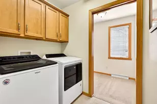 4745 Westbrook Ct, Appleton, WI 54913 - Photo 15