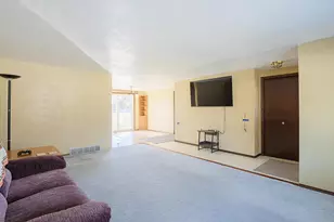 1569 Orchid Ln, Green Bay, WI 54313 - Photo 3