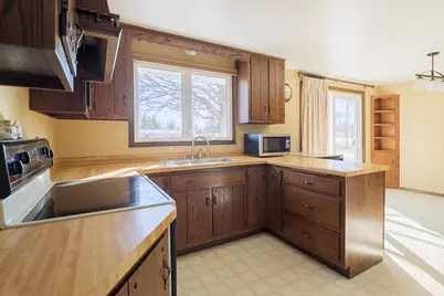 1569 Orchid Lane, Green Bay, WI 54313 - Photo 5