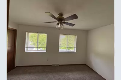 2700 Maple Hills Drive, Green Bay, WI 54313 - Photo 59