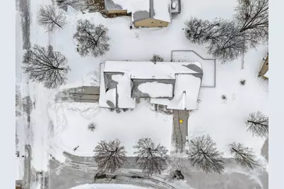 2700 Maple Hills Drive, Green Bay, WI 54313 - Photo 13