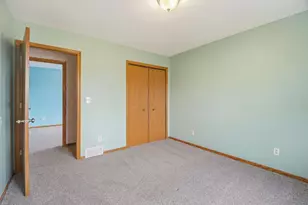 405 W Hawthorne Dr, Waupun, WI 53963 - Photo 19