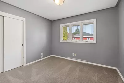 451 Roosevelt Street, Fond du Lac, WI 54935 - Photo 9