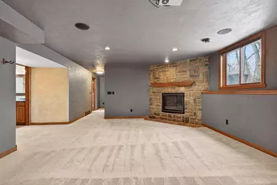 2718 W Independence Court, Appleton, WI 54914 - Photo 31