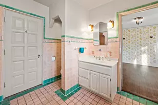 187 E Division St, Fond du Lac, WI 54935 - Photo 37