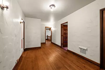 187 E Division Street, Fond du Lac, WI 54935 - Photo 21