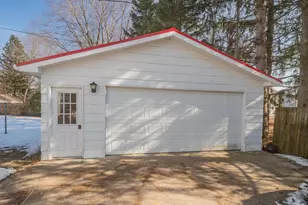 215 Oxford St, Wautoma, WI 54982 - Photo 25