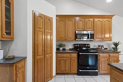 3096 Lepak Lane, Green Bay, WI 54313 - Photo 19