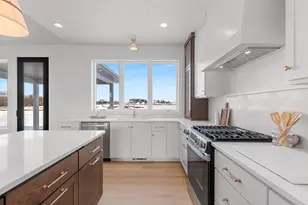 1605 Torchwood Trl, De Pere, WI 54115 - Photo 15