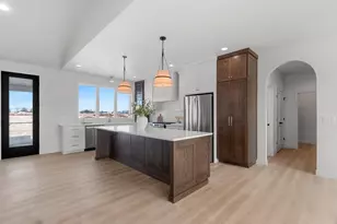 1605 Torchwood Trl, De Pere, WI 54115 - Photo 13