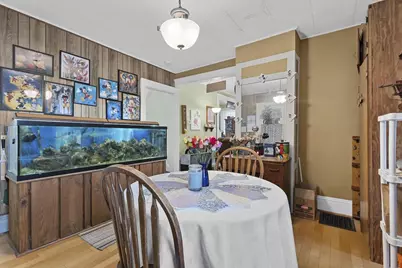 29 W Melvin Avenue, Oshkosh, WI 54901 - Photo 19