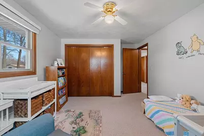 1327 Sandstone Place, Green Bay, WI 54313 - Photo 27