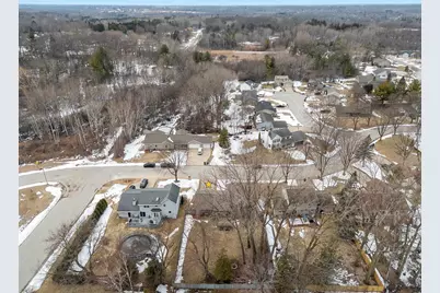 1327 Sandstone Place, Green Bay, WI 54313 - Photo 65