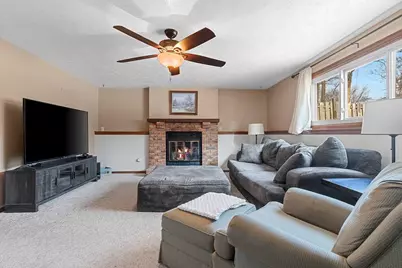 1327 Sandstone Place, Green Bay, WI 54313 - Photo 29