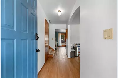 1327 Sandstone Place, Green Bay, WI 54313 - Photo 5