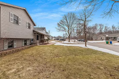 1327 Sandstone Place, Green Bay, WI 54313 - Photo 51