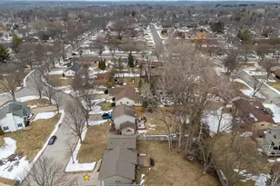 1327 Sandstone Pl, Green Bay, WI 54313 - Photo 63