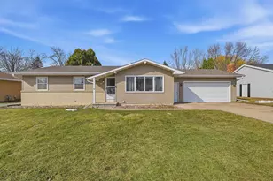 870 Nicolet Ave, Oshkosh, WI 54901 - Photo 29