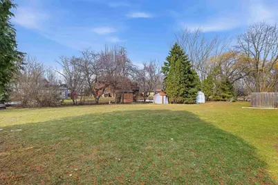 870 Nicolet Avenue, Oshkosh, WI 54901 - Photo 31
