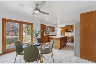 870 Nicolet Avenue, Oshkosh, WI 54901 - Photo 5