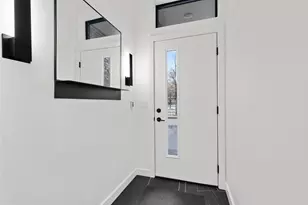 1104 Brookwood Dr, Green Bay, WI 54304 - Photo 5