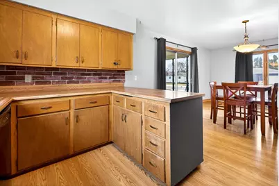 1041 Shannon Street, Neenah, WI 54956 - Photo 13