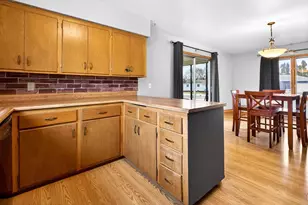 1041 Shannon St, Neenah, WI 54956 - Photo 13