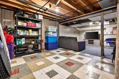 1041 Shannon Street, Neenah, WI 54956 - Photo 25